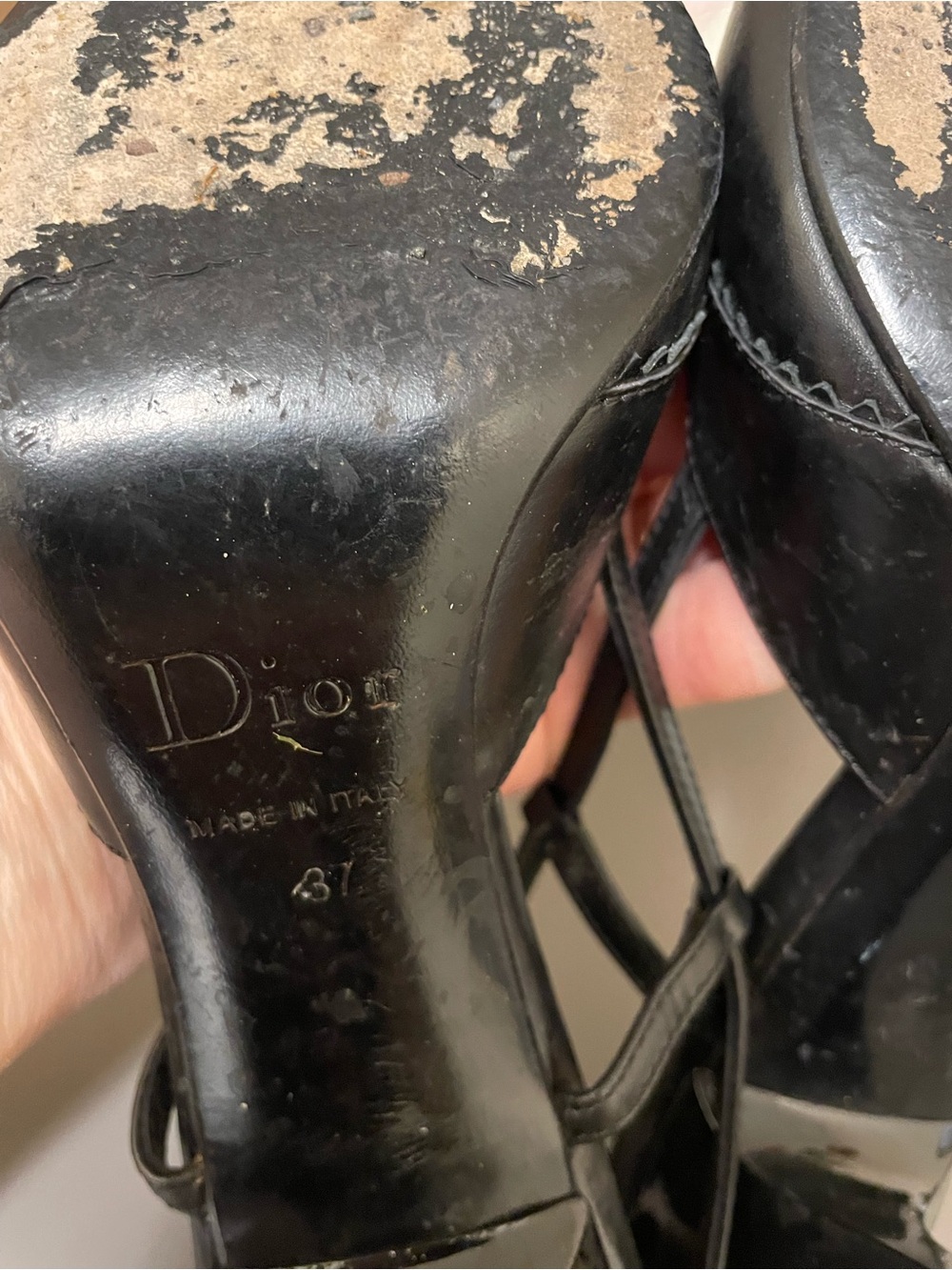 Pumps - Picture 4 of 7